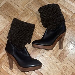 KORS Michael Kors Brown Knit Boots. Size 8 1/2